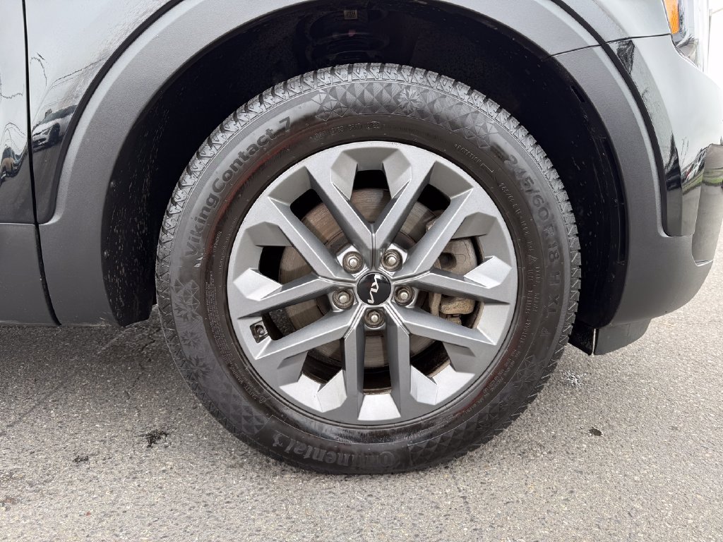 Certified 2024 Kia Telluride LX AWD/4WD image 9