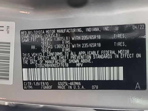 Used 2022 Toyota Highlander XLE image 43