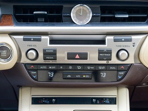 Used 2018 Lexus ES 350 w/ Premier Package image 49