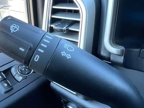 Used 2017 Ford F250 Lariat w/ Lariat Value Package image 20