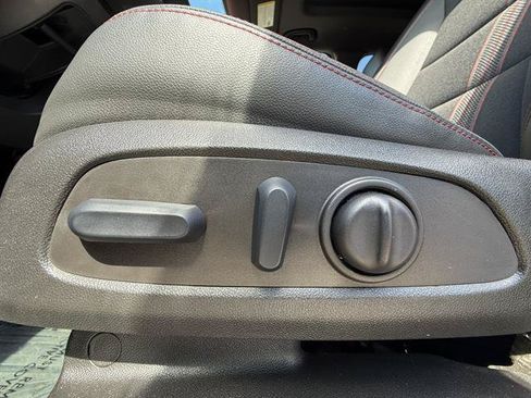 Certified 2023 Chevrolet Equinox RS w/ LPO, Floor Liner Package FWD image 15