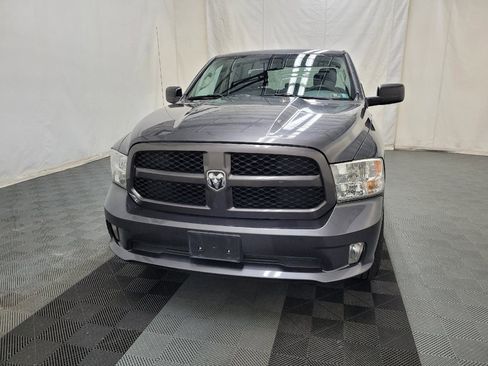 Used 2016 RAM 1500 Express RWD image 15