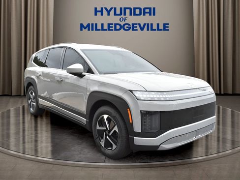 New 2026 Hyundai Ioniq 9 SE image 6