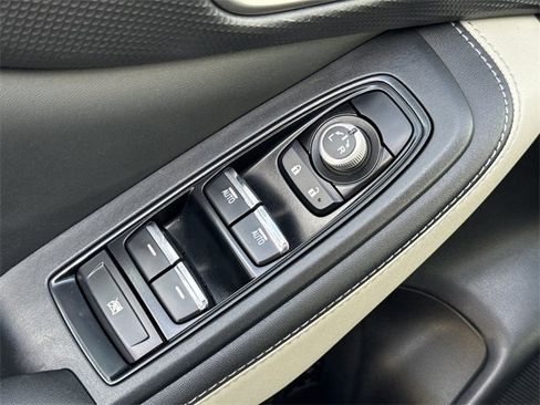 Used 2024 Subaru Forester Limited image 15