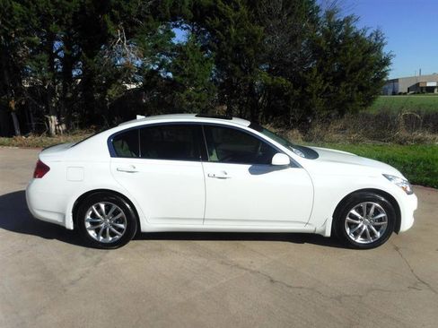 Used 2008 INFINITI G35 x Sedan w/ Premium Pkg image 4
