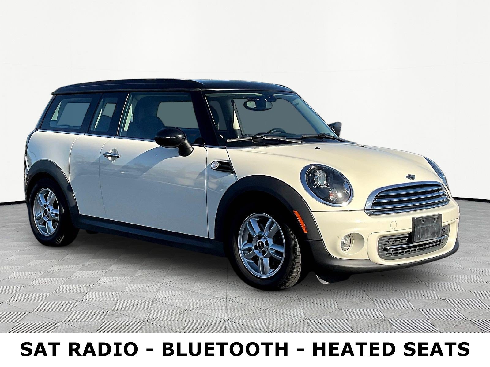 Used 2012 MINI Cooper Clubman FWD image 3