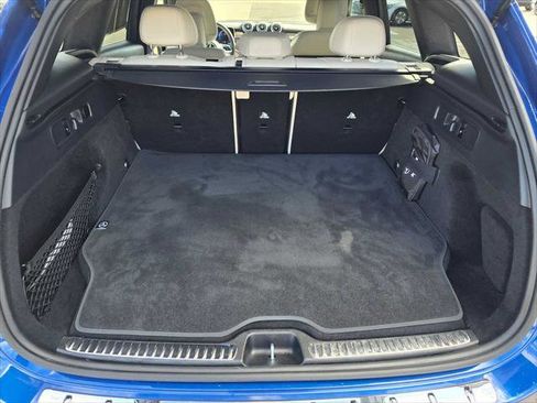 Used 2025 Mercedes-Benz GLC 350e 4MATIC image 16
