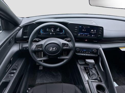 New 2026 Hyundai Elantra Sport w/ Cargo Package FWD image 15