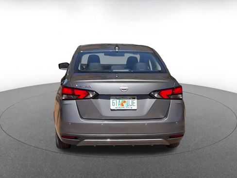 Used 2025 Nissan Versa SV image 12