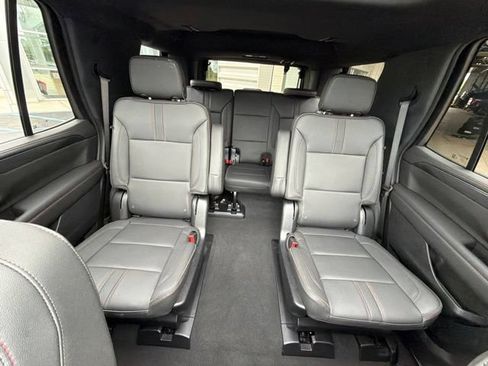 Used 2024 Chevrolet Tahoe RST w/ Luxury Package AWD/4WD image 26