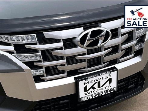 Used 2022 Hyundai Santa Cruz SEL Premium AWD/4WD image 30