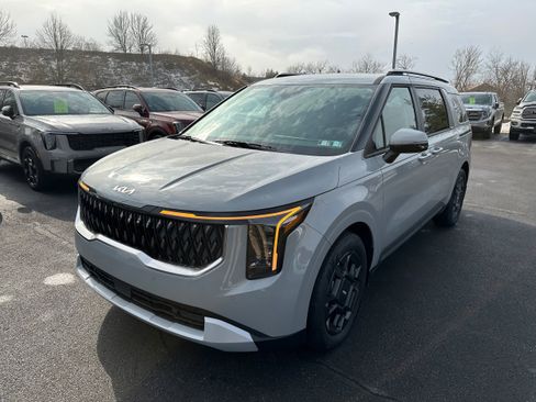 New 2026 Kia Carnival EX image 1