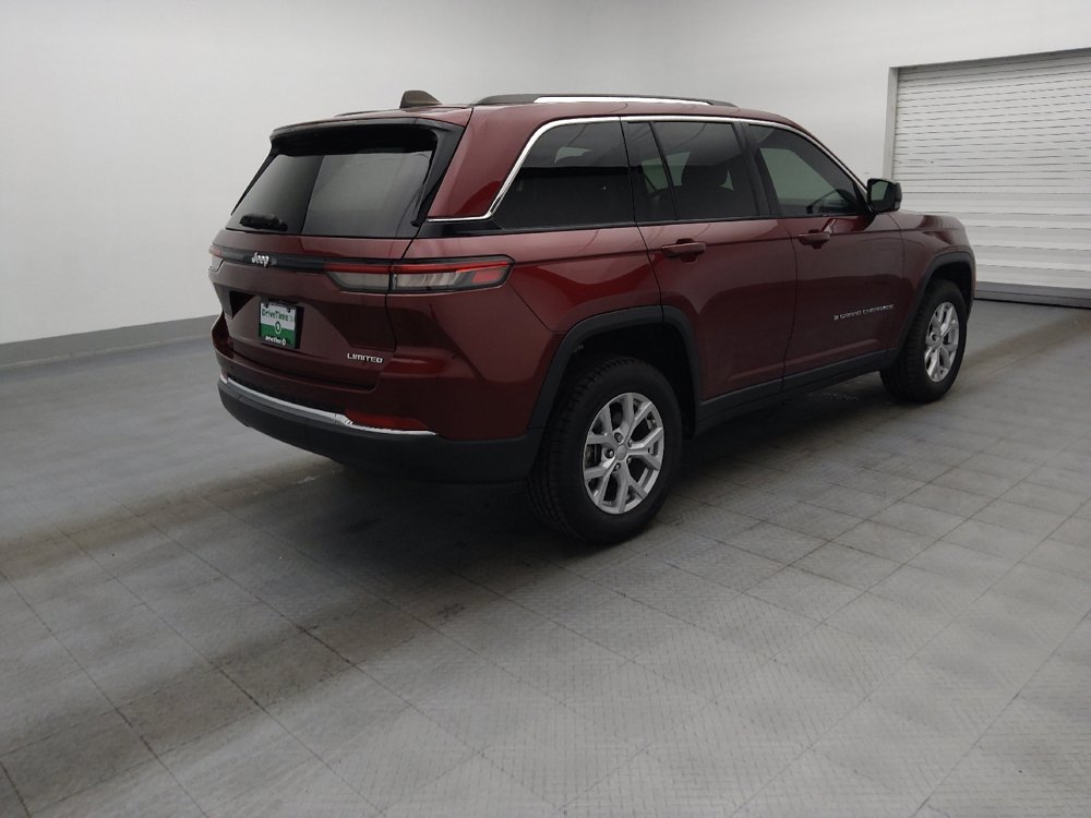 Used 2023 Jeep Grand Cherokee Limited RWD image 10