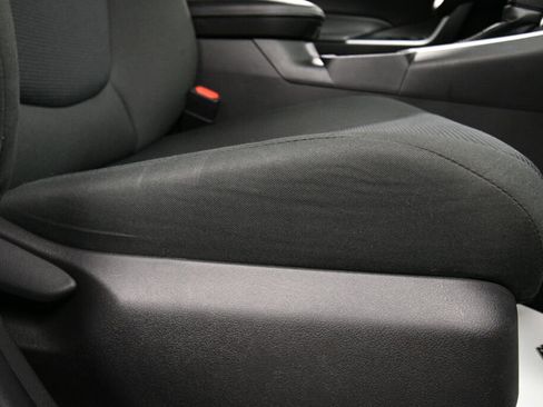 Certified 2024 Toyota RAV4 LE image 25