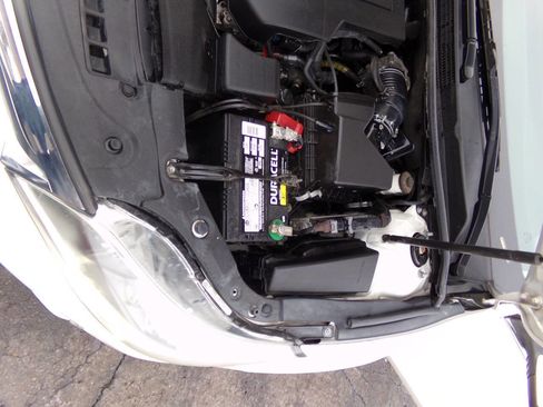 Used 2014 Toyota Avalon Limited image 34