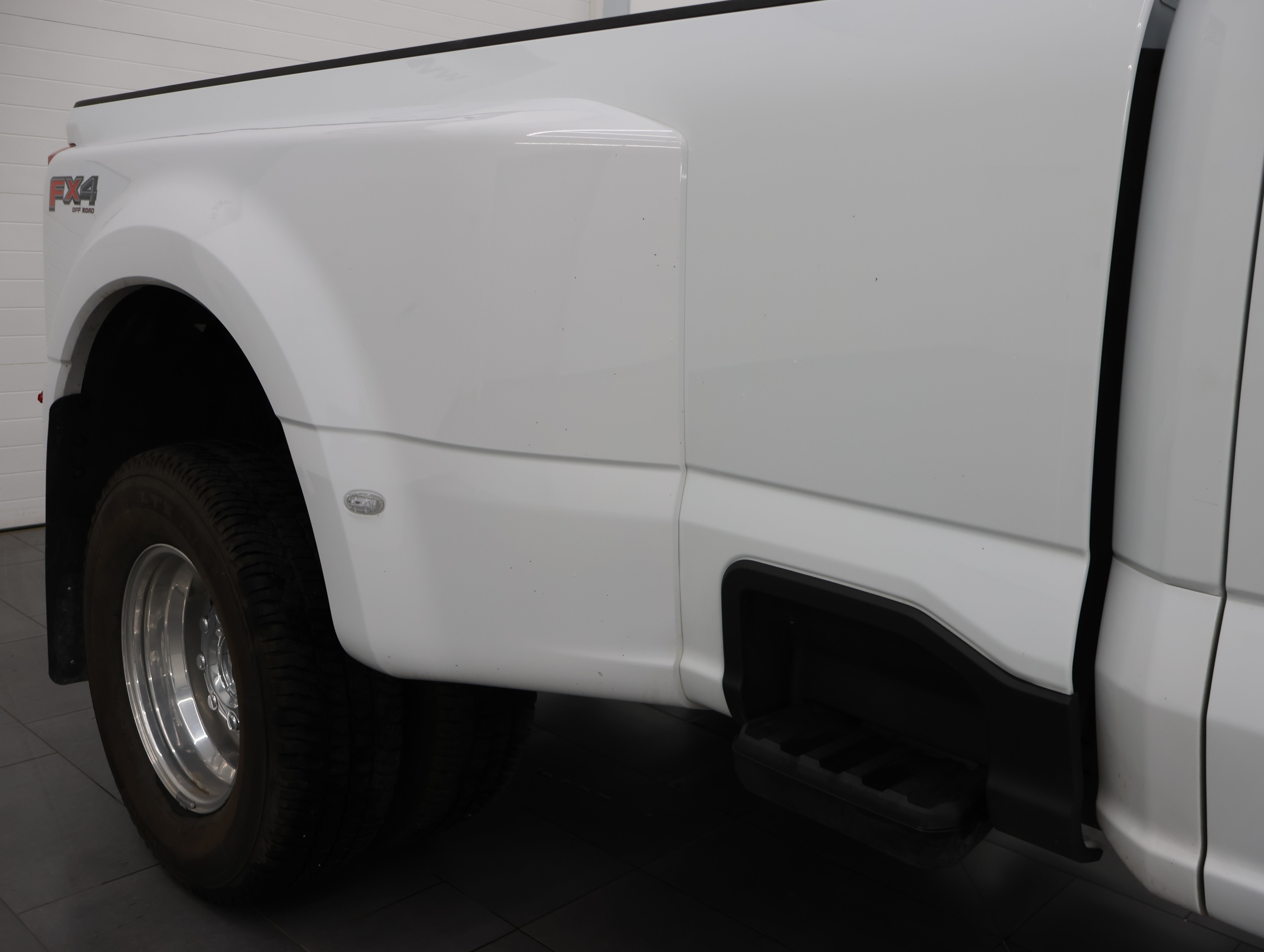 Used 2025 Ford F350 Lariat w/ Chrome Package AWD/4WD image 26