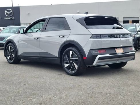 New 2026 Hyundai Ioniq 5 SEL RWD image 3