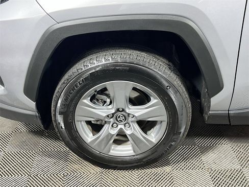 Certified 2025 Toyota RAV4 XLE image 28