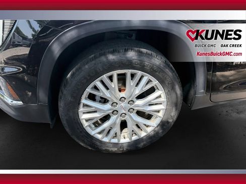 Used 2024 GMC Acadia Elevation AWD/4WD image 13
