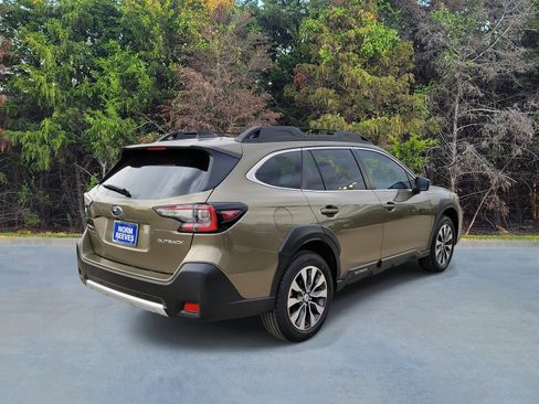 Certified 2024 Subaru Outback Limited image 17