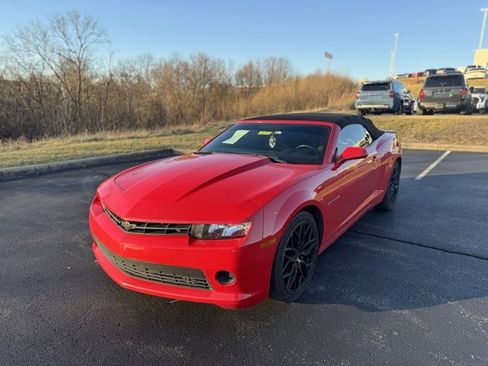 Used 2015 Chevrolet Camaro LT image 7
