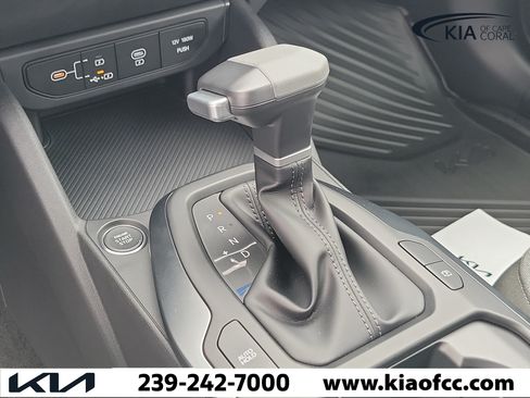 New 2026 Kia K4 FWD image 30