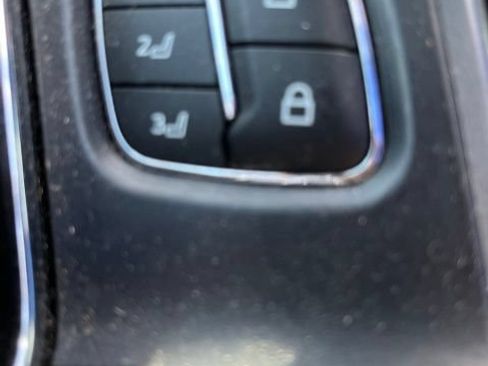Used 2021 Ford F150 Lariat w/ Equipment Group 502A High AWD/4WD image 21