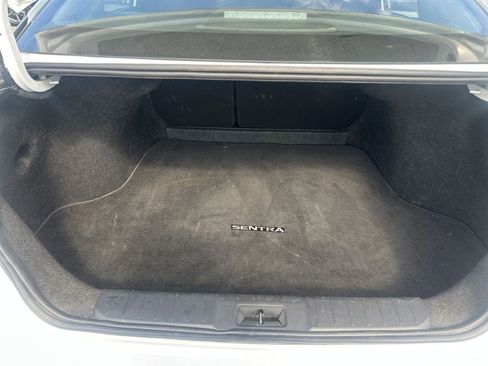 Used 2025 Nissan Sentra SV image 30