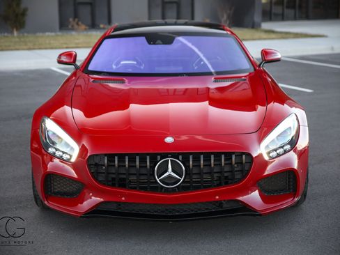 Used 2016 Mercedes-Benz AMG GT S image 25