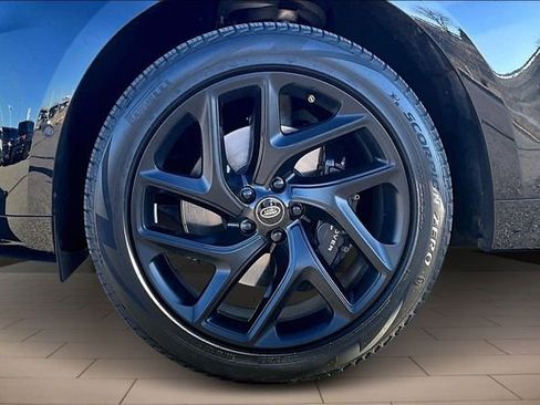 Used 2024 Land Rover Range Rover Sport Dynamic SE image 9