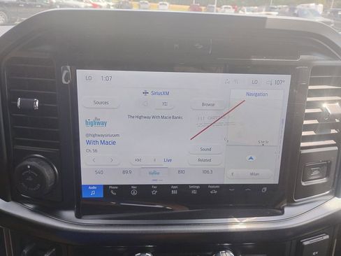 New 2025 Ford F150 Lariat w/ Equipment Group 501A Mid image 27