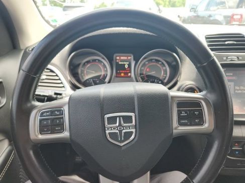Used 2020 Dodge Journey Crossroad FWD image 17