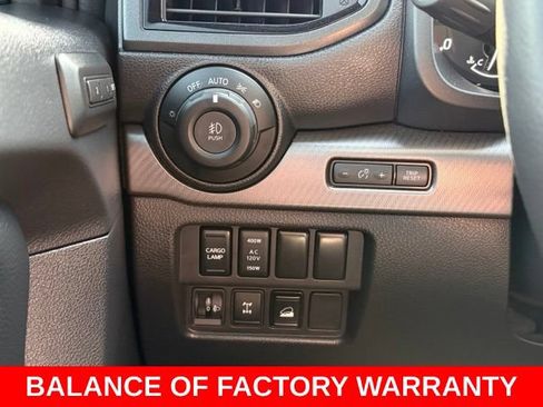 Used 2024 Nissan Titan PRO-4X w/ Pro-4x Convenience Package AWD/4WD image 19