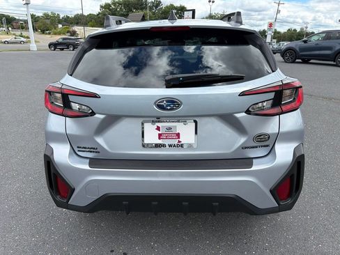 Used 2026 Subaru Crosstrek 2.5i Premium AWD/4WD image 4