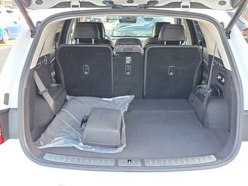 Certified 2026 Genesis GV80 2.5T Prestige AWD/4WD image 19