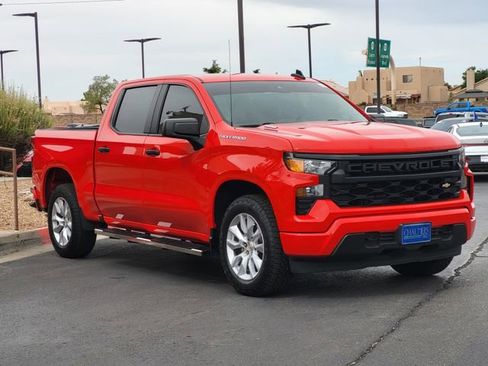 Used 2025 Chevrolet Silverado 1500 Custom RWD image 3