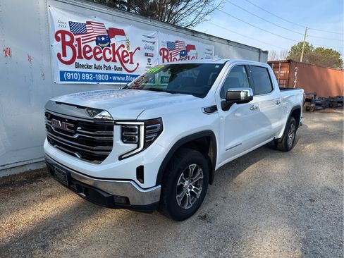 Used 2024 GMC Sierra 1500 SLT image 6