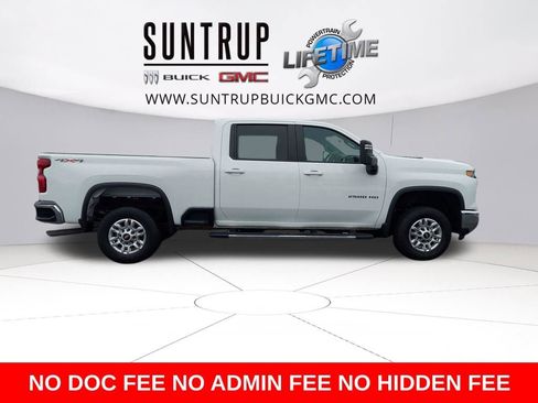 Used 2024 Chevrolet Silverado 2500 LT AWD/4WD image 9