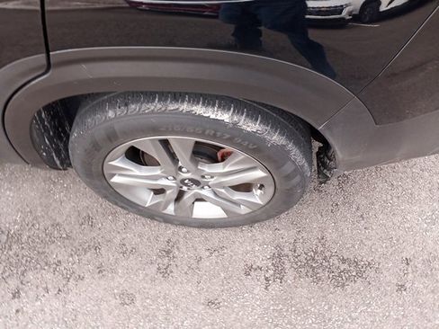 Used 2021 Kia Seltos LX image 12