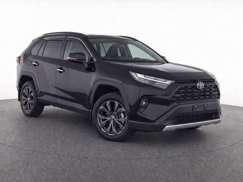 Used 2025 Toyota RAV4 Limited w/ Advanced Technology Package AWD/4WD image 2