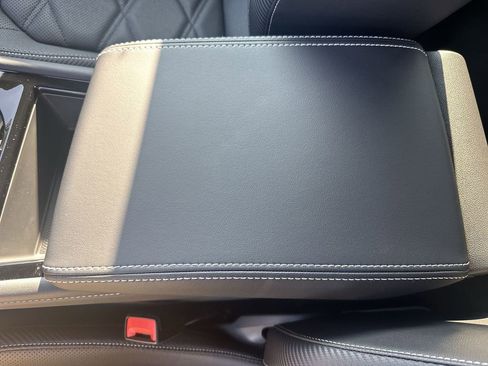 New 2024 Volkswagen Atlas Cross Sport SE image 36