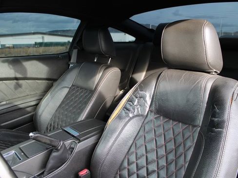 Used 2011 Ford Mustang GT Premium w/ Brembo Brake Pkg image 13