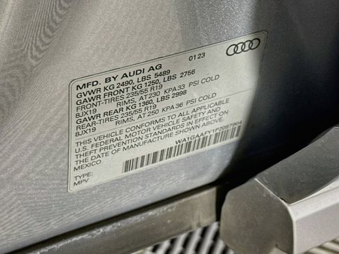 Used 2023 Audi Q5 2.0T Premium w/ Convenience Package AWD/4WD image 33