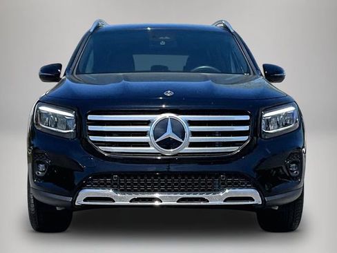 Used 2025 Mercedes-Benz GLB 250 image 3