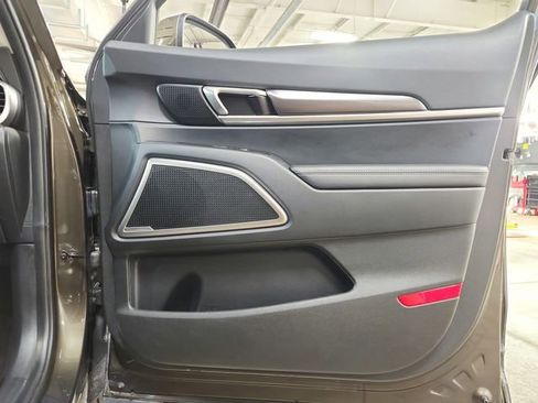 Used 2024 Kia Telluride S w/ S Sunroof Package image 27