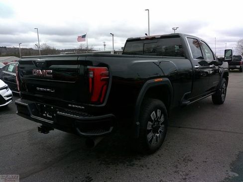 Used 2024 GMC Sierra 3500 Denali w/ Denali Reserve Package image 2