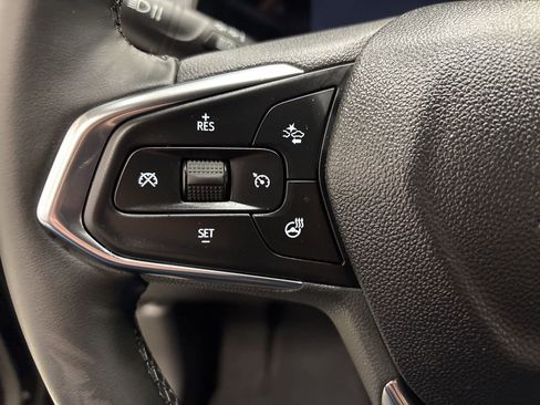 Used 2025 Chevrolet Trax ACTIV w/ Driver Confidence Package FWD image 22
