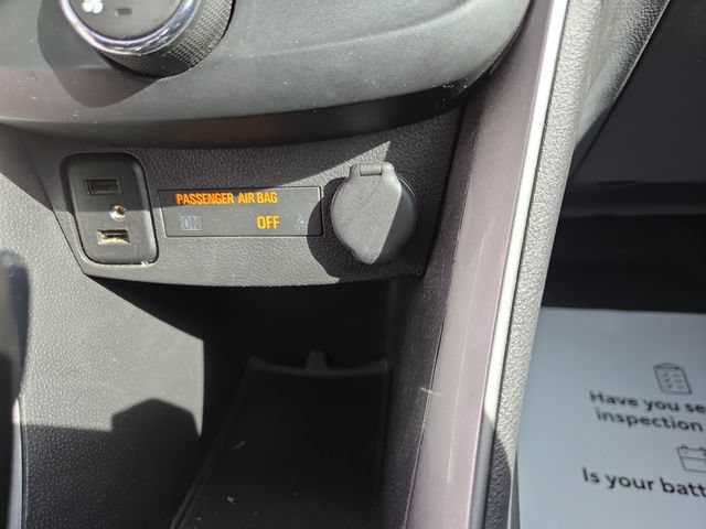 Used 2018 Chevrolet Trax LS AWD/4WD image 29