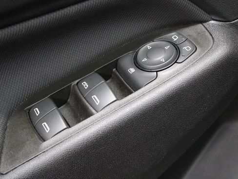 Used 2024 Chevrolet Equinox RS w/ RS Leather Package image 35