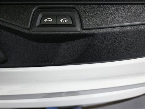 Used 2021 BMW X7 xDrive40i image 26